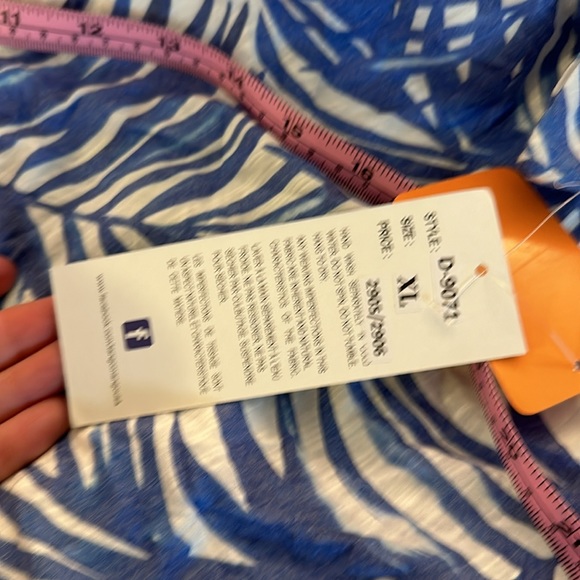 Beautiful lightweight sundress XL, blue white tropical NWT $100 MSRP 25” p2p. - Picture 3 of 3
